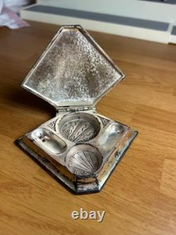 1930s Vintage Art Deco Elephant Silver Plate Trinket, Powder/Makeup Box AMAZING