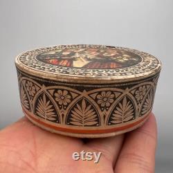 1960's DZINTARS RIGA Vintage Compact Face Puff Powder Box Cardboard Collectible