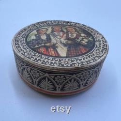 1960's DZINTARS RIGA Vintage Compact Face Puff Powder Box Cardboard Collectible