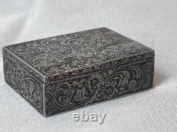 800 Silver Compact Rococo Style Etched Powder Trinket Box Push In Liptube WithPuff