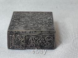 800 Silver Compact Rococo Style Etched Powder Trinket Box Push In Liptube WithPuff
