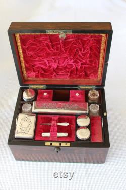 A super Victorian ladies travelling vanity box in rosewood.