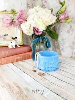 Akro Agate blue slag milk glass powder dish with scotties, marbled blue milkglass dish with scottie dogs, 1939-1942