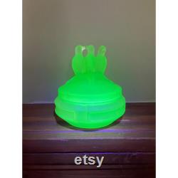 Antique 1930s LE Smith 3 Birds Green Satin Uranium Glass Powder Trinket Box