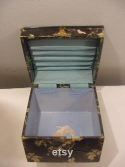 Antique Art Nouveau Powder Box With Beautiful Lady's Portrait On Top 25 292