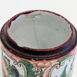Antique Chinese Round Porcelain Famille Rose Medallion Dressing Jar Trinket Jewelry Cylinder Box 1800's (2 1 8 dia. x 2 high)