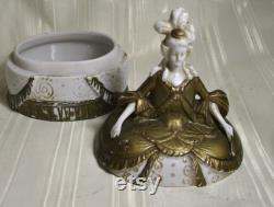 Antique Elegant Figural Royal Court Lady PORCELAIN POWDER Trinket BOX