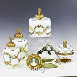 Antique French opaline glass Trinket Vanity Box R.Noirot gilded bronze stopper