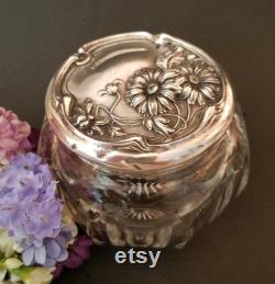 Antique Glass Powder Jar with Sterling Lid with Flowers, Vanity Dresser Jar, Dressing Table Jar, Vanity Decor, Powder Jar with Daisies