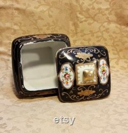 Antique Hand Painted Nippon Porcelain Powder Box Trinket Dish Black Trim Floral Shabby Cottage Chic 3