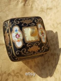 Antique Hand Painted Nippon Porcelain Powder Box Trinket Dish Black Trim Floral Shabby Cottage Chic 3