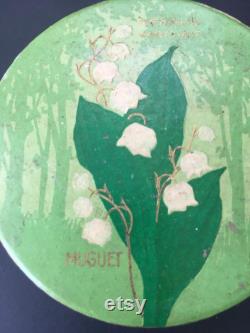 Antique Renaud Paris 1817 Cardboard Powder Box with Finest Face Powder in the World Still has Powder and Applicator