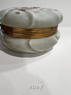 Antique Victorian Wavecrest Swirl Hinged Enameled Glass Powder Box 7in X 4in