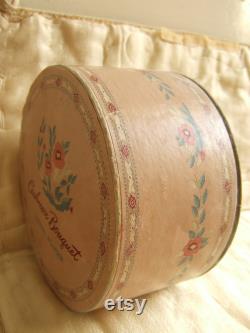 Antique, edwardian dusting powder box, cardboard, floral printed.