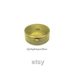 Antique solid 14k gold pill or powder box that can hang as a pendant or on a chatelaine 18.8 grams
