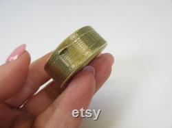 Antique solid 14k gold pill or powder box that can hang as a pendant or on a chatelaine 18.8 grams