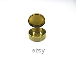 Antique solid 14k gold pill or powder box that can hang as a pendant or on a chatelaine 18.8 grams