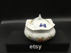 Aynsley Country Garden Powder Trinke Box