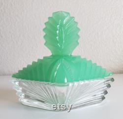 Beautiful Vintage New Martinsville Jadeite Jadite Glass Vanity Puff Box Powder Jade-ite Uranium Hard to Find