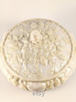 Belleek 100th Anniversary 1957 Limited Edition 346 1000 Powder Box Bowl With Bacchus Masks and Grape Clusters