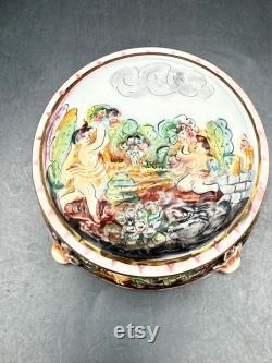 Capodimonte Cherub Lidded Powder Box