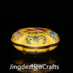 Chinese antique hand-made red copper enamel color powder box ornaments, fine workmanship and exquisite shape