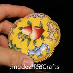 Chinese antique hand-made red copper enamel color powder box ornaments, fine workmanship and exquisite shape