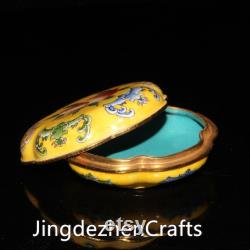 Chinese antique hand-made red copper enamel color powder box ornaments, fine workmanship and exquisite shape