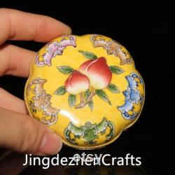 Chinese antique hand-made red copper enamel color powder box ornaments, fine workmanship and exquisite shape