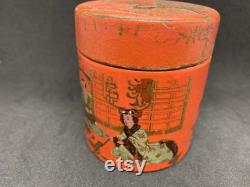 Chinoiserie, japanese lacquer box, paper mache box, Powder puff box