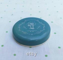 Collectible Powder Box Myrurgia Maderas de Oriente Vintage Powder Compact Discontinued Pale Blue with Arabesque Design