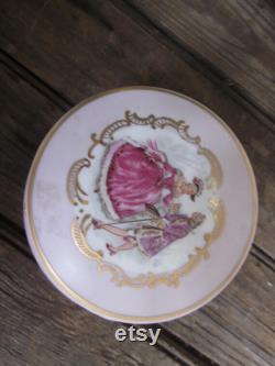 Courtship powder dresser box