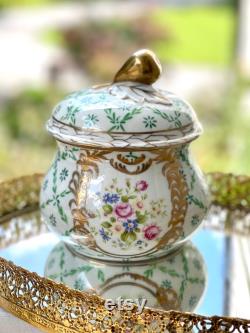 Floral trinket box Chinoiserie lidded jar Southern Style Grandmillenial Granny chic floral powder jar Famille Rose