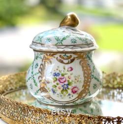 Floral trinket box Chinoiserie lidded jar Southern Style Grandmillenial Granny chic floral powder jar Famille Rose