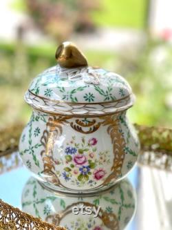 Floral trinket box Chinoiserie lidded jar Southern Style Grandmillenial Granny chic floral powder jar Famille Rose