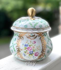 Floral trinket box Chinoiserie lidded jar Southern Style Grandmillenial Granny chic floral powder jar Famille Rose