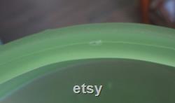 Green Satin Kissing Elephants Powder Jar Dish by L.E. Smith Depression Glass HTF