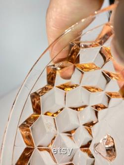 Jeannette Glass Pink Depression Glass Cube Cubist Powder Jar 3 legs Vintage htf Pink depression footed diamond Jeannette Glass Pink Depression Glass Cube Cubist Powder Jar 3 legs Vintage htf Pink depression footed diamond