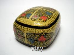 Kashmir Lacquer Lidded Trinket Jewelry Box 5 X 4 X 2 1 2