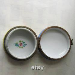 Limoges France Vintage Victorian Porcelain Dresser Jar Powder Vanity Box