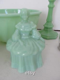 Moser Jadeite COLONIAL WOMAN Powder Jar Half Doll Powder Jar Rare Jadeite Green Glass Figurine Vanity Dresser Decor Moser Glass jadeite