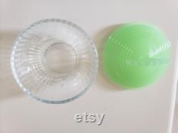 New Martinsville Leota Crescent Jadeite Jadite Vanity Puff Powder Box 1930's Uranium Jade-ite Green Glass Vintage