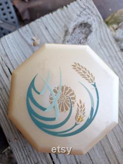 Old vintage Merle Norman powder box collectible box