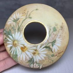 PMandM Weimar Porcelain Germany Hand Painted Daisy Hair Receiver 4 Signed