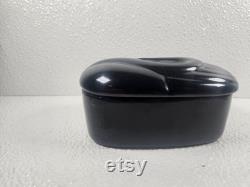 Pavlova Paris MCM black swan ceramic powder dish.