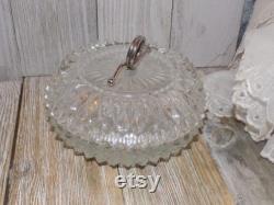Powder Box Round Crystal, Crystal, Crystal Glass, Puff, HAS DAMAGE Dresser Decor, Bathroom Decor, Vintage Home Decor, Daysgonebytreasures y