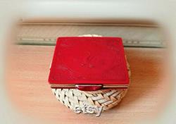 Powder box vintage powder box Old powder box Beautiful powder box Cosmetics Perfumery Vintage cosmetics antique perfumery Soviet powder box