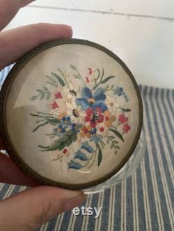 Pretty embroidered dressing table pot powder bowl