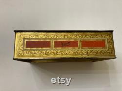 Rare Art Nouveau Luxor vanity powder box. A lovely metal tin that was used for holding loose powder. c. 1915 see description