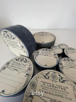 Set of 9 round lidded pharmacy boxes